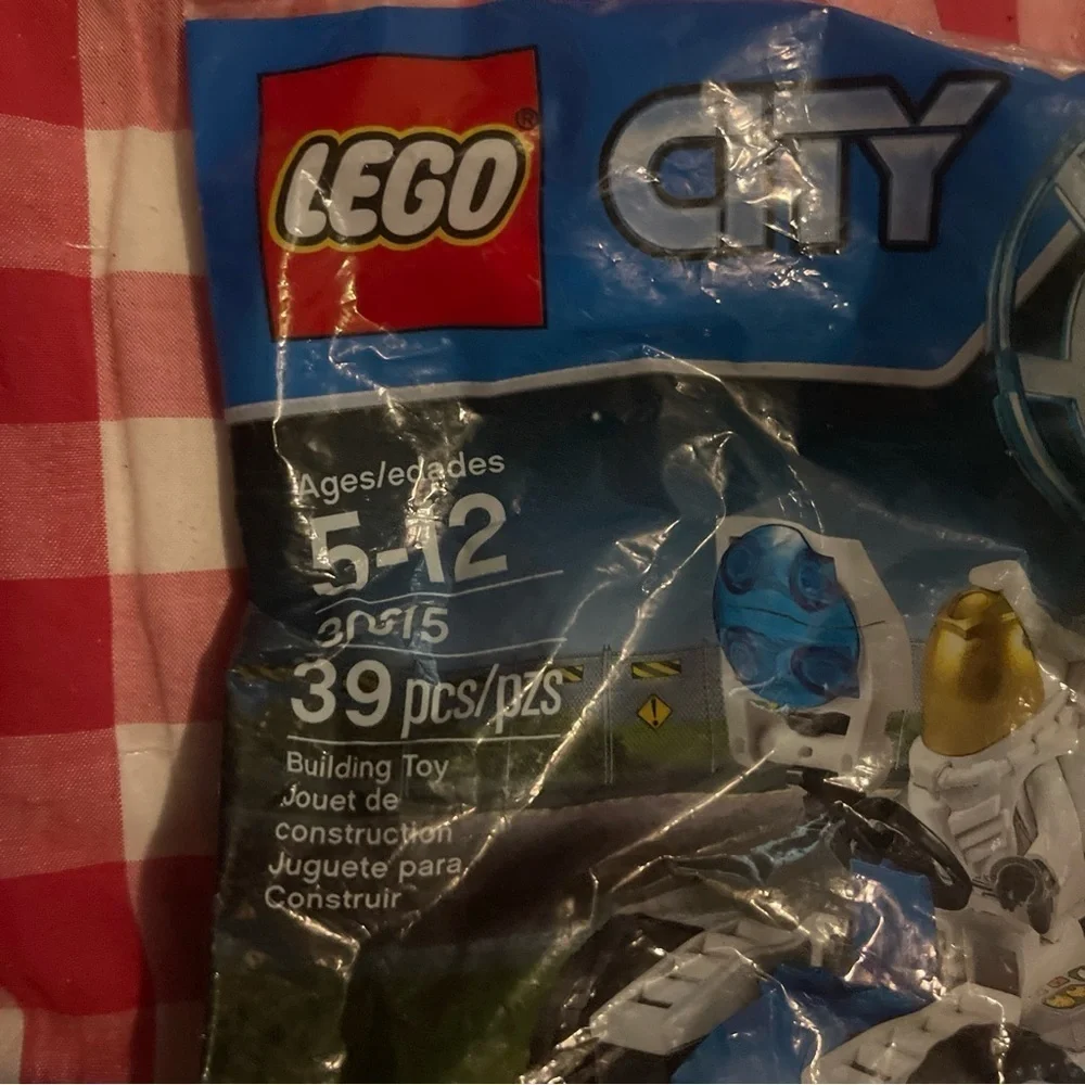 New Lego City Space Port Utility Vehicle # 30315 - Retired